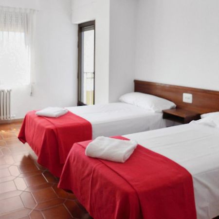 Hostal La Torre Benicàssim Εξωτερικό φωτογραφία