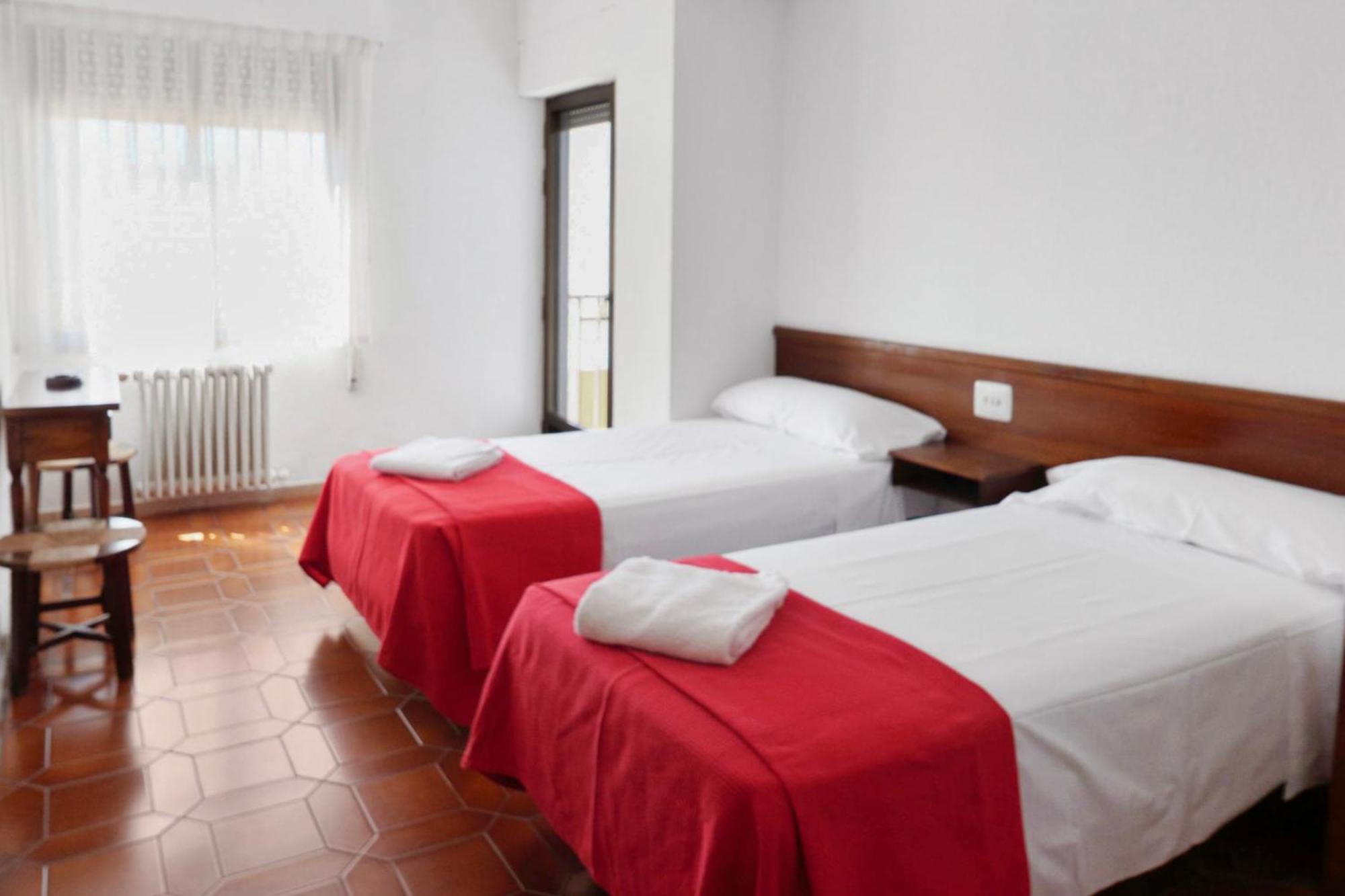 Hostal La Torre Benicàssim Εξωτερικό φωτογραφία