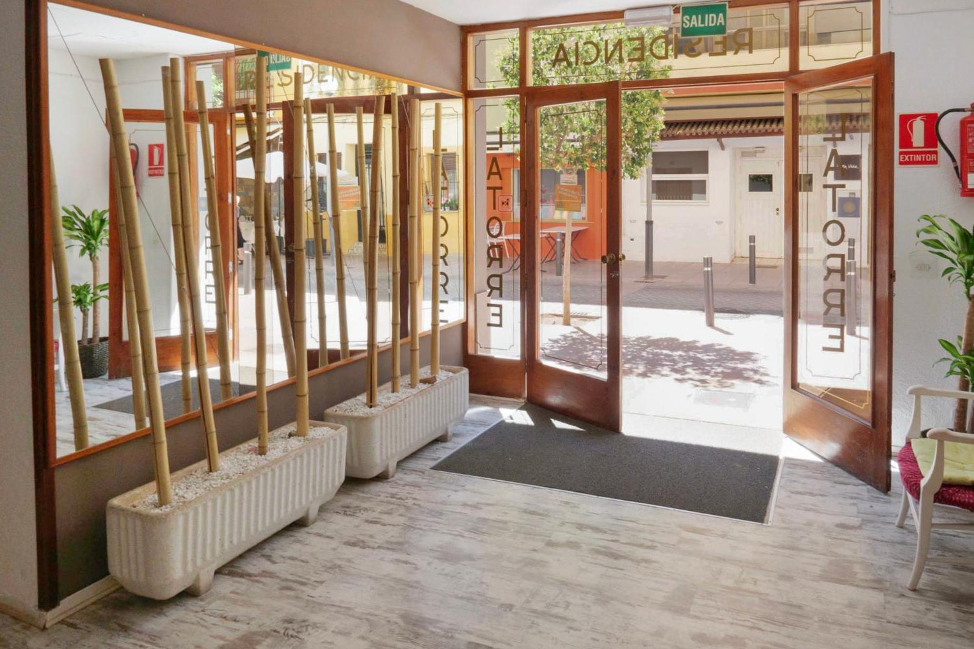 Hostal La Torre Benicàssim Εξωτερικό φωτογραφία